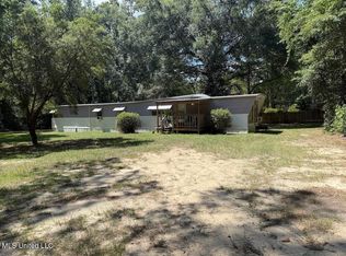 327 Flint Creek Rd, Wiggins, MS 39577