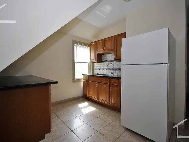 58 Englewood Ave #1 — Photo 7
