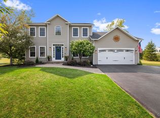 4849 Copperfield Rd, Syracuse, NY 13215