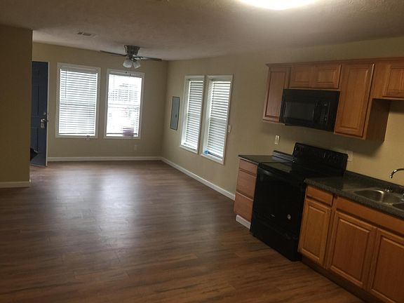 4th image of 1510 McKinley St #A