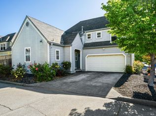 2433 Penbrooke Ave, Santa Rosa, CA 95403