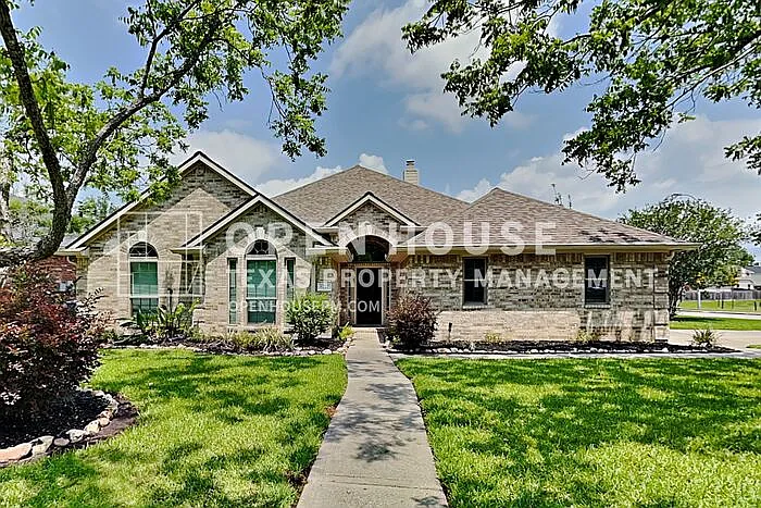 8227 Sports Haven Dr