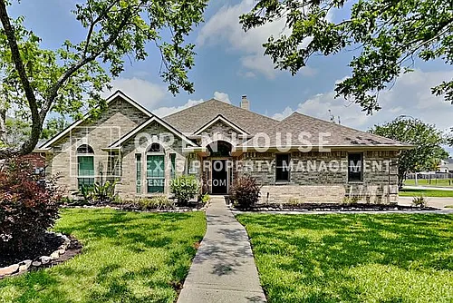 8227 Sports Haven Dr Photo 1