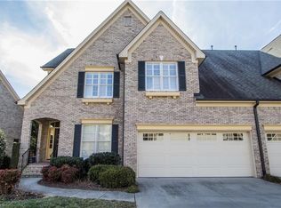 7 Linden Ln, Greensboro, NC 27410