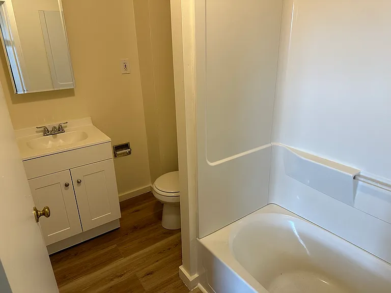 13 Browns Ct — Photo 9