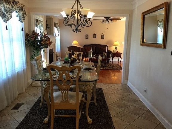 4th image of 10183 Falcon Crest Dr