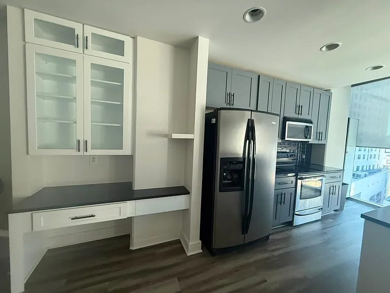 44 Peachtree Pl NW — Photo 19
