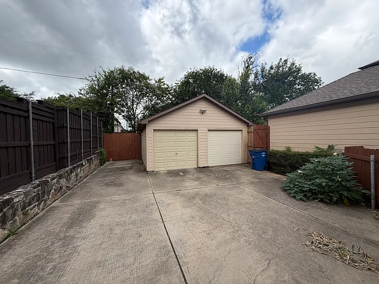 6324 Velasco Ave — Photo 9