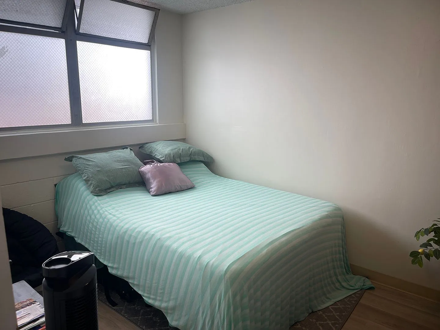 Maluniu Ave apartment building — Photo 4
