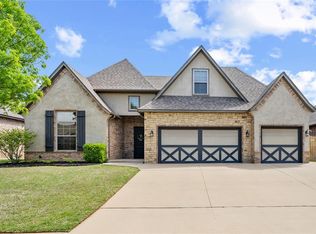 17508 Melville Ln, Edmond, OK 73012