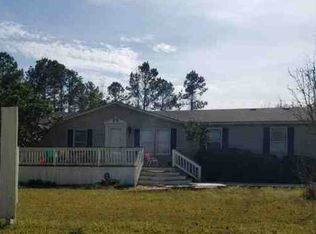 829 Runey Ln, Mc Clellanville, SC 29458
