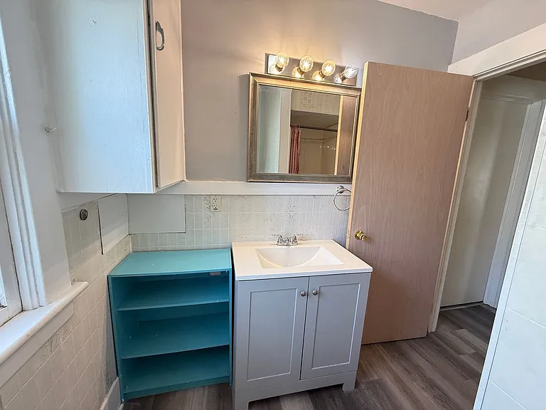 174 Walcott Ave — Photo 14