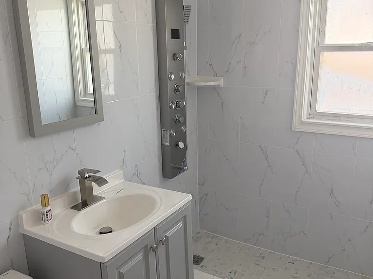 25106 Francis Lewis Blvd #2 — Photo 8