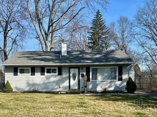 8756 Killarney Ct, Cincinnati, OH 45236