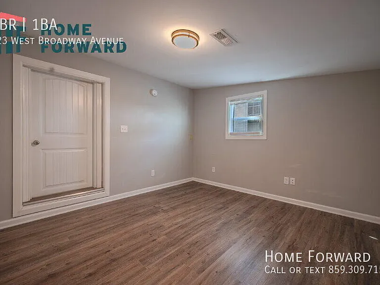 223 W Broadway Ave — Photo 3