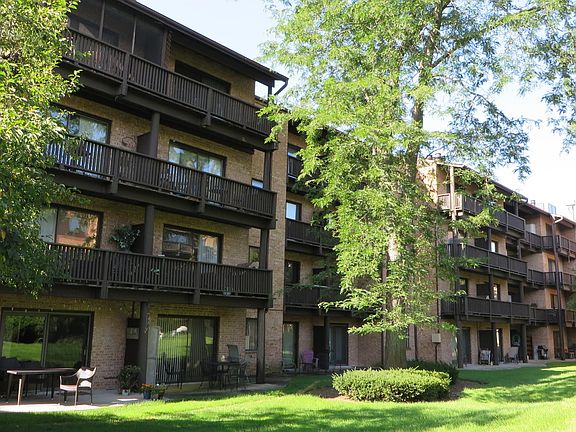 4th image of 450 N Main St APT S407a