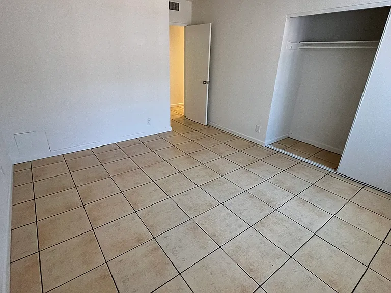 6945 Hinds Ave #8 — Photo 8