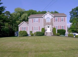 52 Phelps St, Marlborough, MA 01752