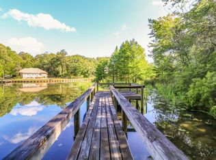 104 Pinckney Rd, Santee, SC 29142