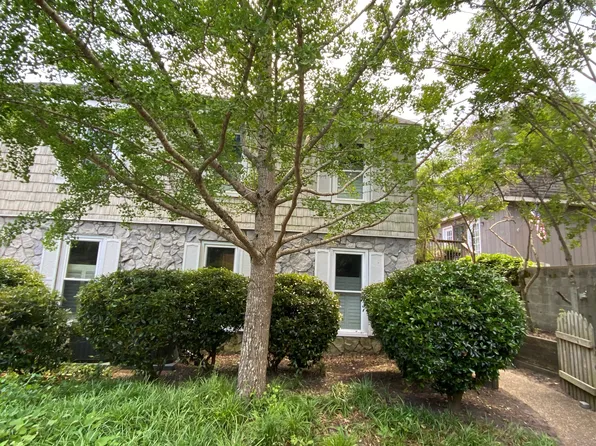 218 89th St #B, Virginia Beach, VA 23451