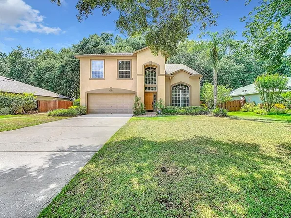 1528 McCrea Dr, Lutz, FL 33549