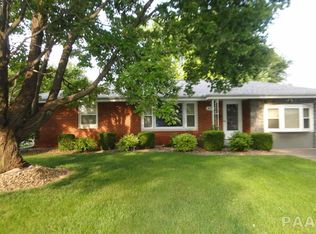 420 N Carole Ave, Hanna City, IL 61536
