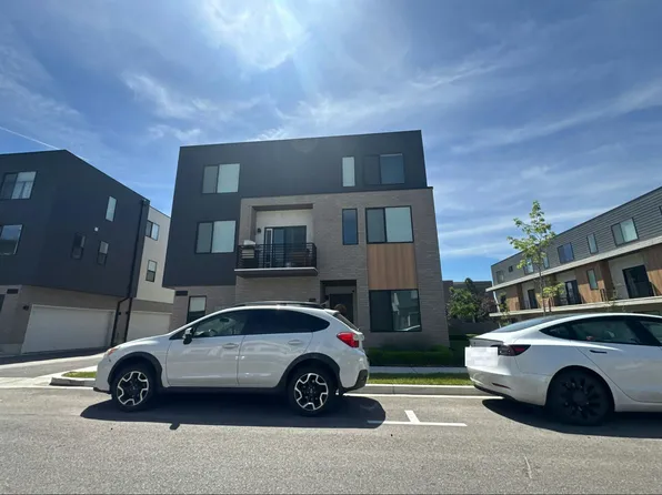 447 W 620 N, Centerville, UT 84014