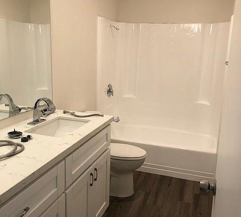 Bath 1 (during reno)