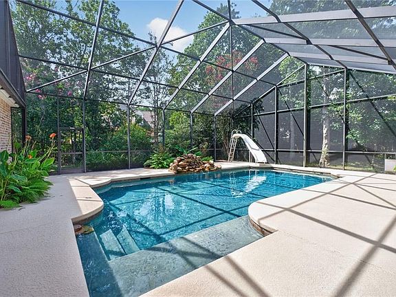 4th image of 1020 Parkpoint Dr