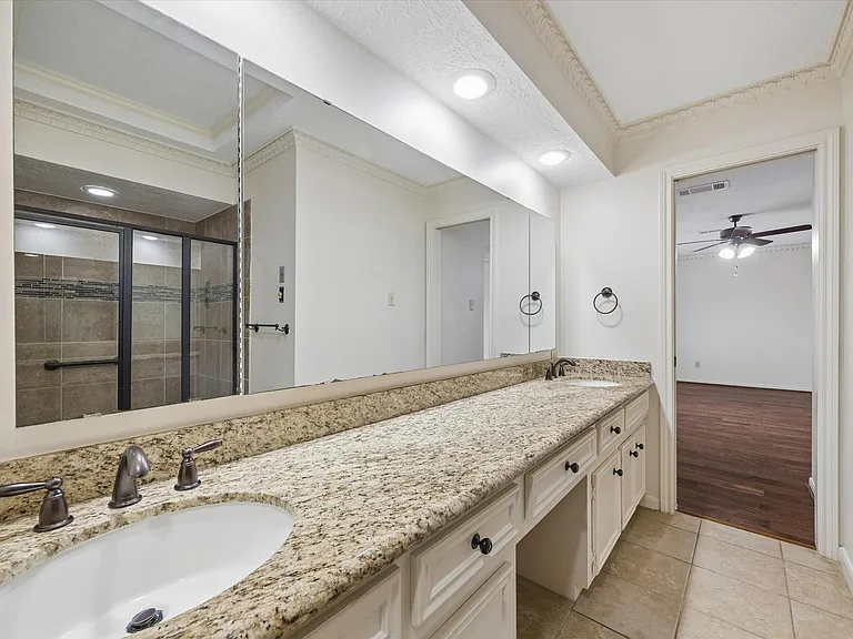 6511 Pauma Dr — Photo 20
