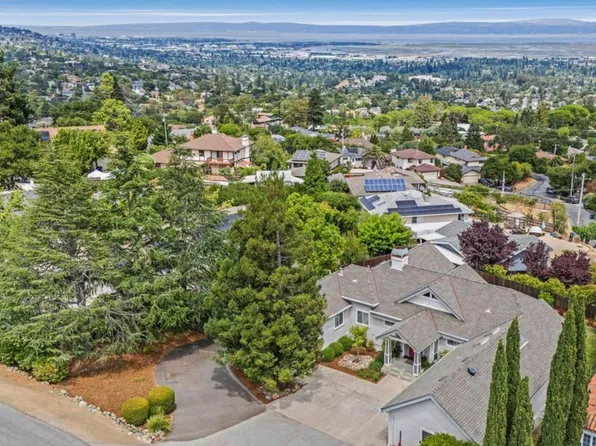 815 Bayview Way, Redwood City, CA 94062