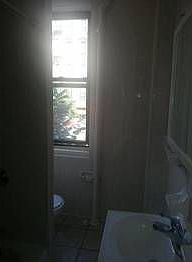 4th image of 155 1st Ave