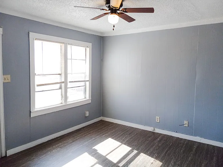 3102 Dartmouth St — Photo 2