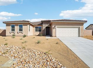 4033 Saddle Dr, Palmdale, CA 93551
