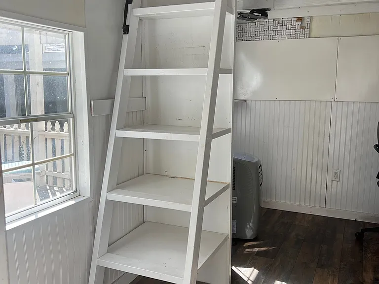 624 W 7th Ave — Photo 16