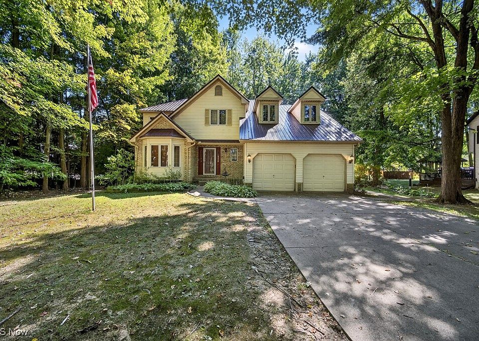 1st image of 9560 Curberry Dr