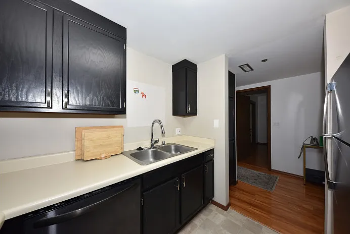 1633 N Prospect Ave #5F — Photo 27