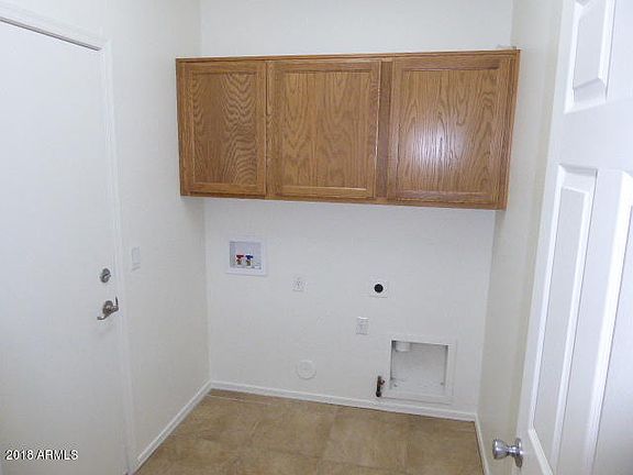 4th image of 2711 W Peggy Dr