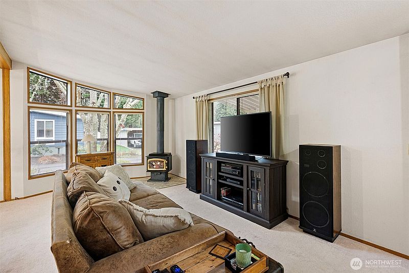 3rd image of 10414 Peacock Hill Avenue #16