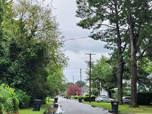 4th image of 1601 Camden Ave
