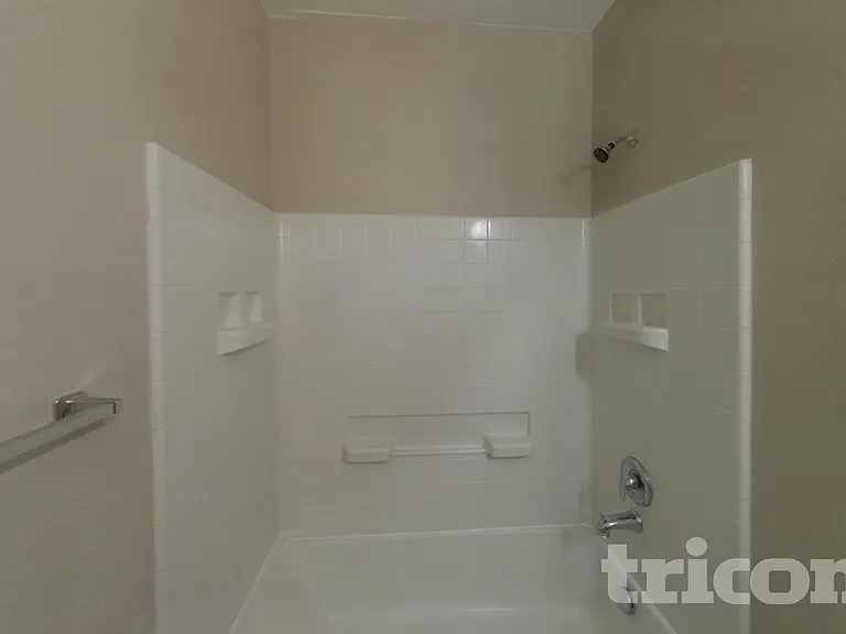 6550 Phantom Way — Photo 14