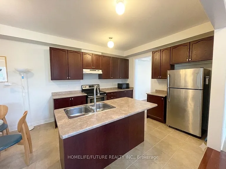 132 William Berczy Blvd — Photo 6