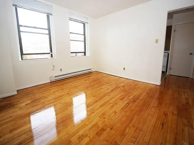 414 Market St #12 — Photo 1
