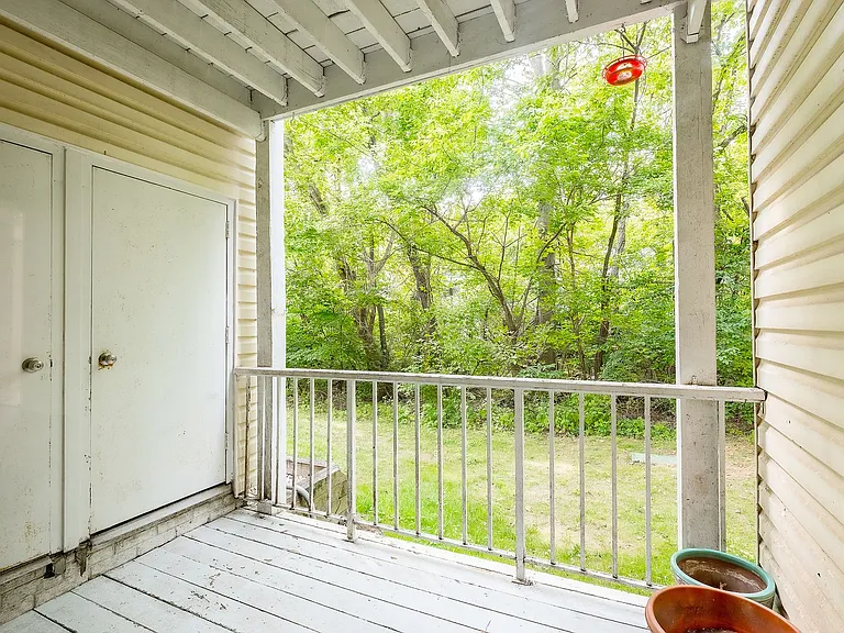 19 Pickering Ct #1 — Photo 31