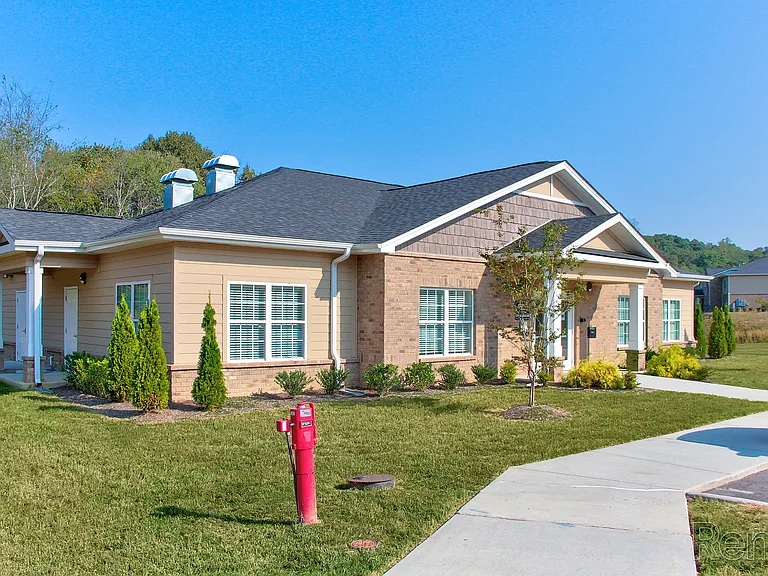 Sterchi Ridge Apartments — Photo 9