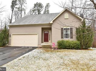 8111 Laurnick Dr, Glen Burnie, MD 21060