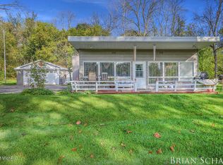 150 Ecklund Ave NW, Sparta, MI 49345