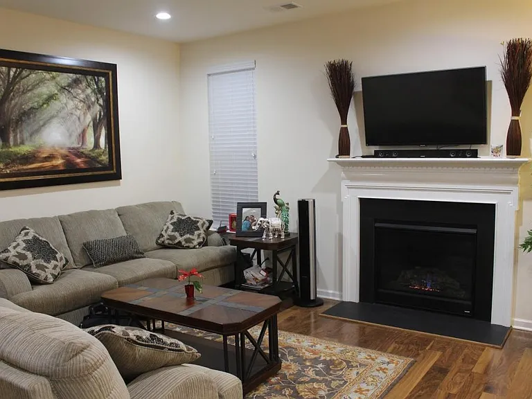 417 Christiane Way — Photo 13