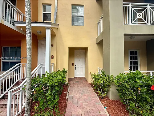259 SW 13th Ter #259 Photo 1