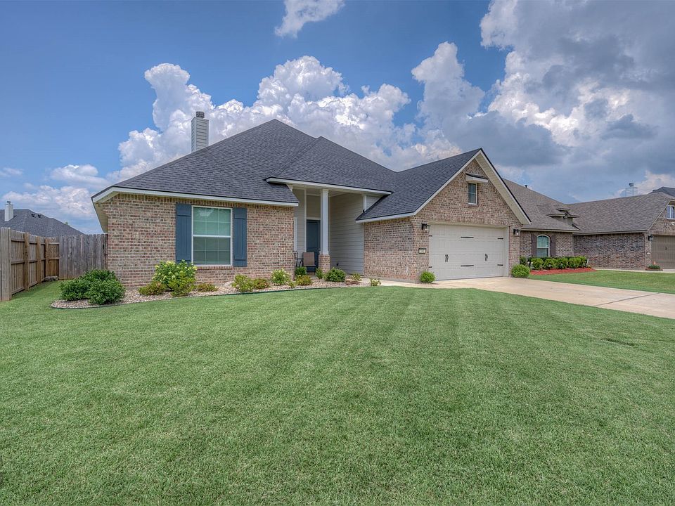 1st image of 241 Cullom Dr